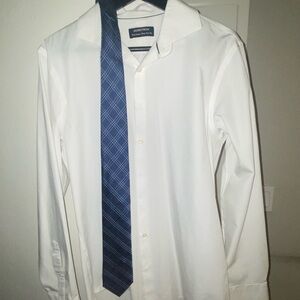 Men’s blue tie